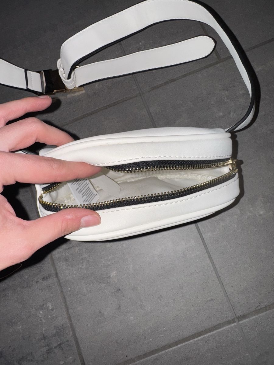 Borse: Weisse Bauchtasche – Usato da Bülach venduto da jes_s6yg 1
