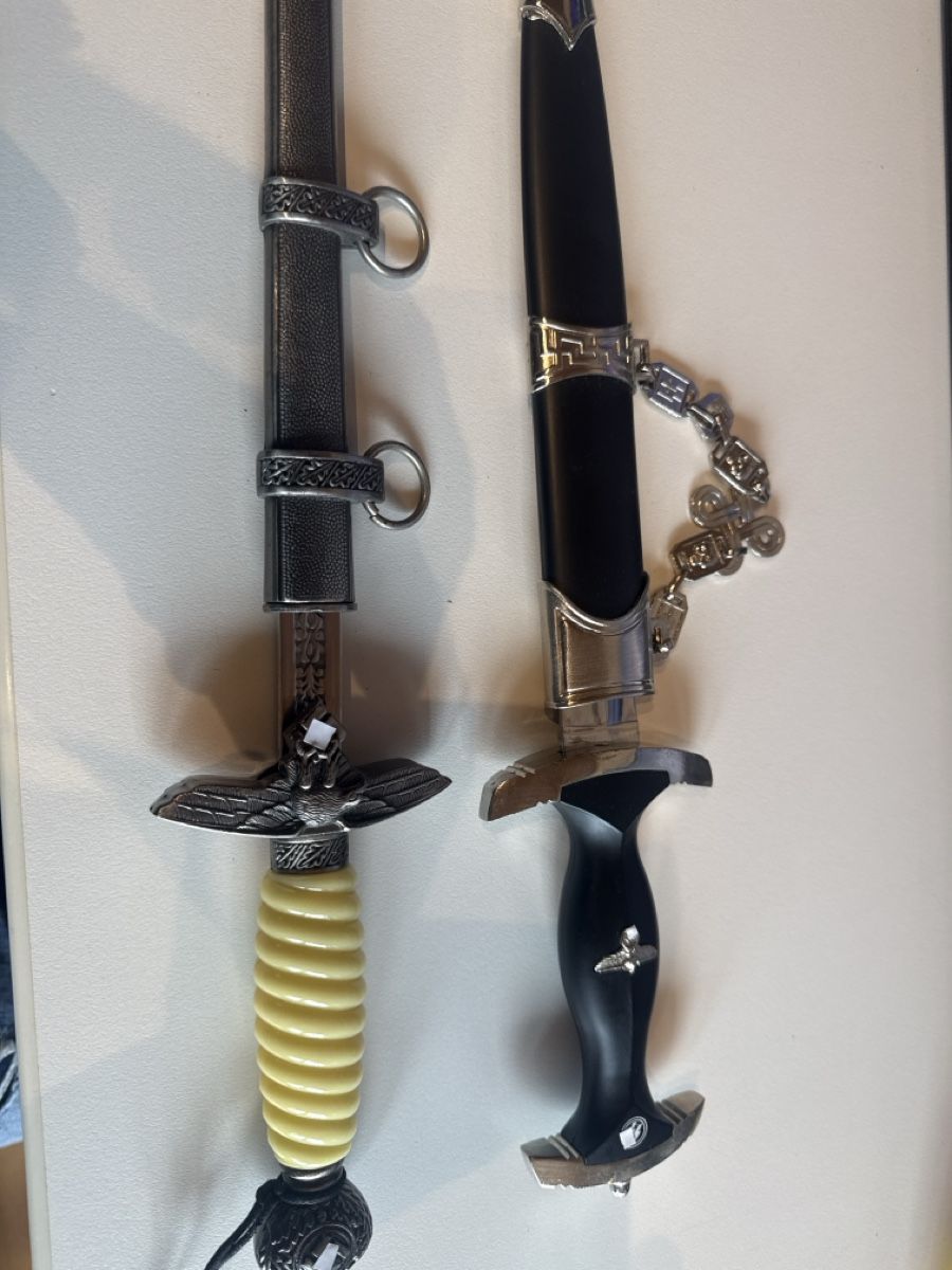 Militärmesser: Deutsche Dolche replica – Gebraucht aus st. Peterzell von philipSK