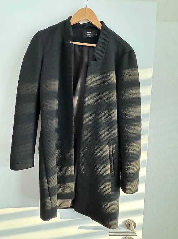 Jacken: Langer Damen Blazer Only – Gebraucht aus Laax GR von sue987