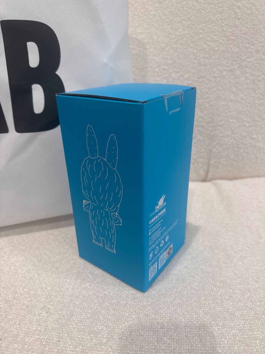 Statuette: Labubu Art Basel Special Limited Edition – Nuovo e nell'imballaggio originale da Zürich venduto da ren_8d22 2
