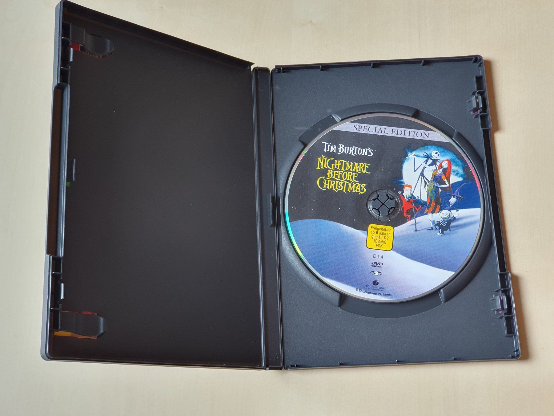 Tous les DVDs: Nightmare before Christmas – D'occasion à Stansstad par collectorsshop 2