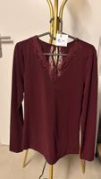 Rotes Spitzen-Body-Oberteil Gr. M, super fuer den Herbst! 55