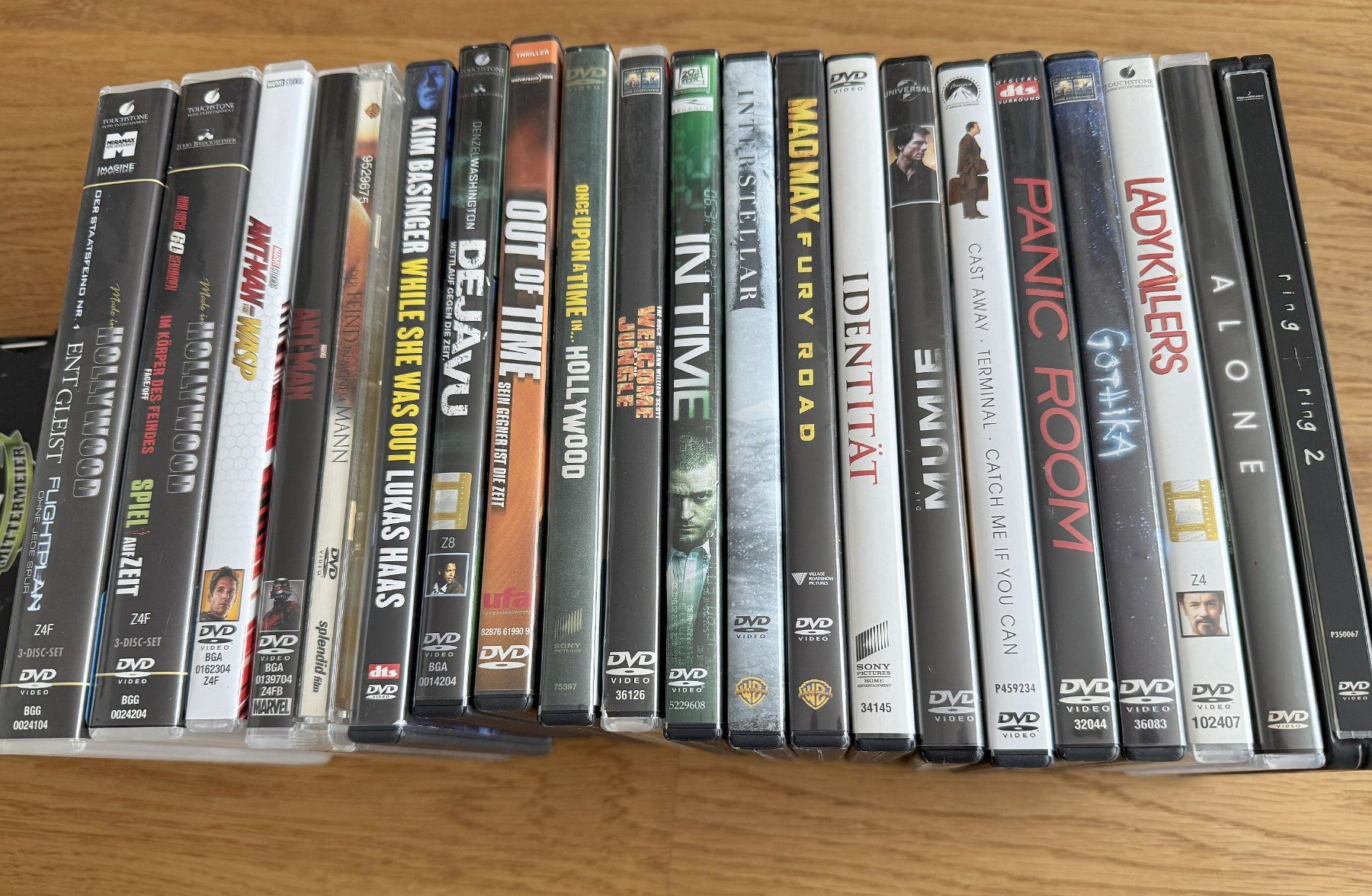 Tutti i DVDs: 28 Spielfilme Thriller / Horror / Action 2000-2019 – Usato da Langnau i.E. venduto da Rbigi 2