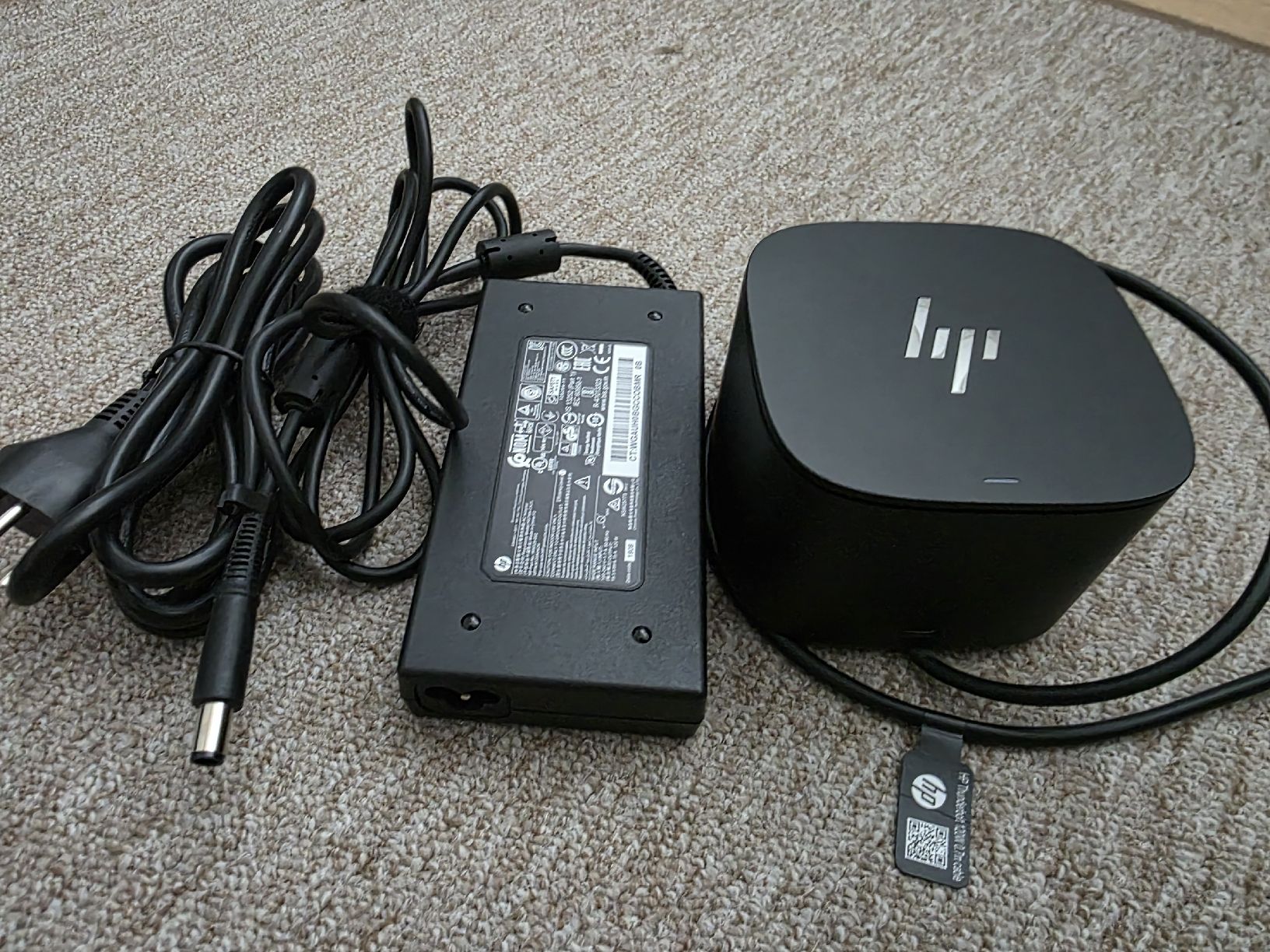 Hewlett Packard Dockingstation: HP Thunderbolt Dock 120W G2 Dockingstation mit Netzteil – Gebraucht aus Niederwil SG von Dominic_Boesch