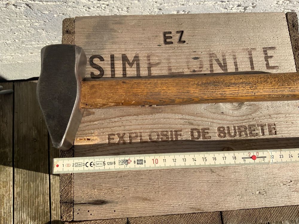 DeWalt DWHT56156 FG Schmiedehammer, 1,1 Kg – Robuster Hammer Für Anspruchsvolle Arbeiten