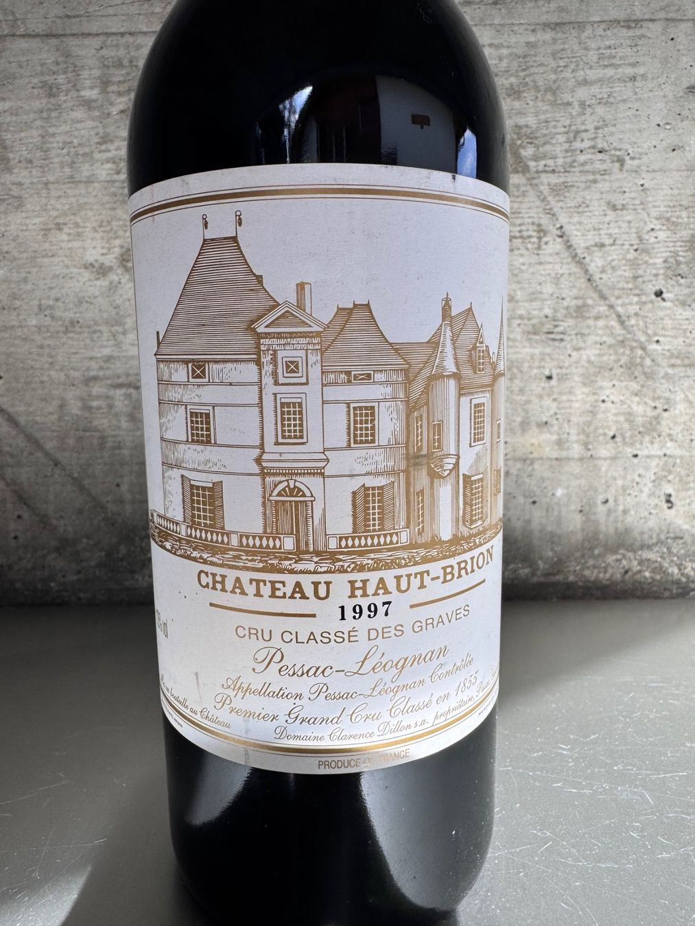 Haut-Brion Wein: CHATEAU HAUT-BRION 1997 PESSAC-LEOGNAN – Neu und originalverpackt aus Crans VS von wine-trader 1