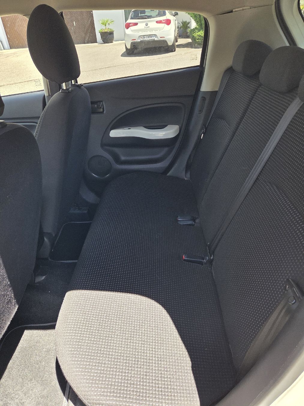 Mitsubishi Automobili: Mitsubishi Spacestar 300k edition – Usato da Gossau ZH venduto da hof_p287 7