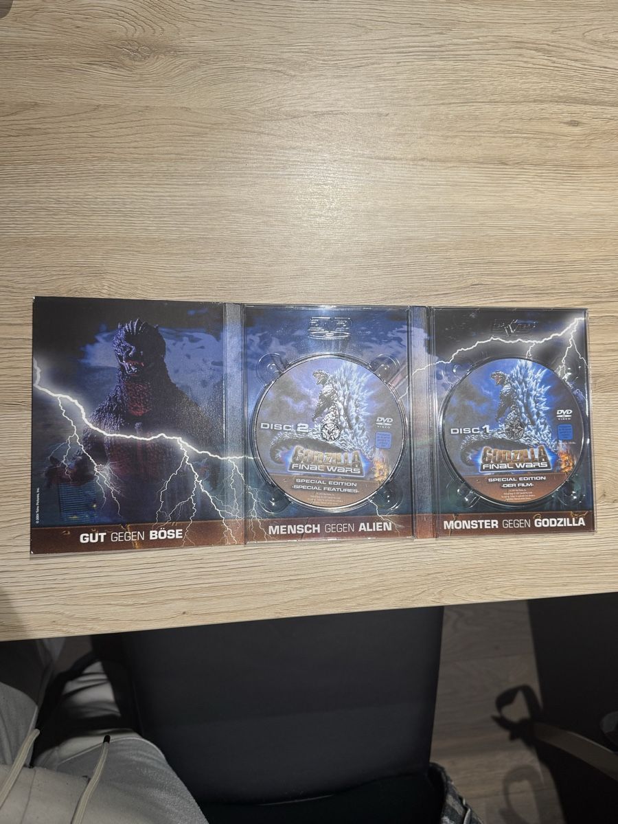 Tutti i DVDs: Godzilla Final Wars – Usato da Winterberg ZH venduto da Godzilla-vs-Shimo 2