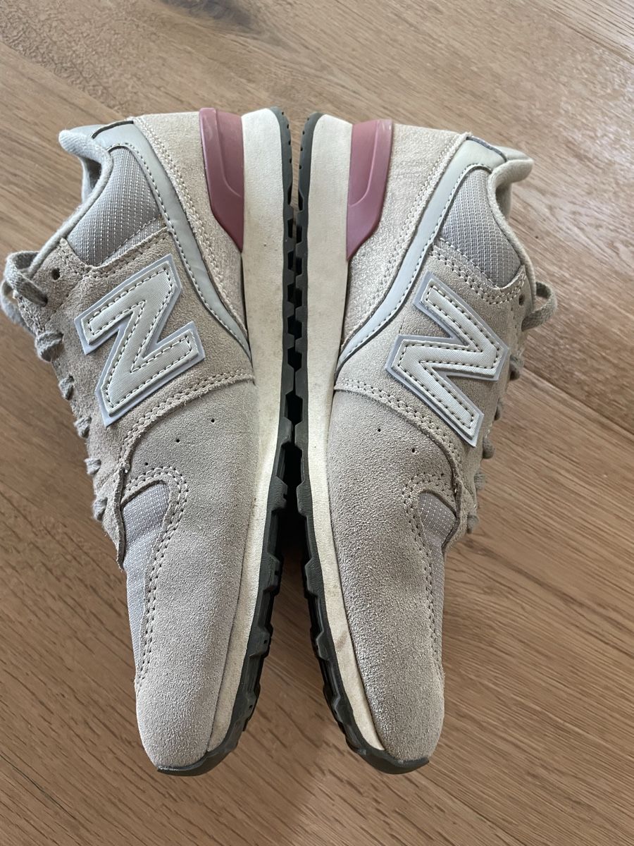 New Balance Scarpe da donna: New Balance 996, olivfarben, Grösse 40 – Usato da Hausen AG venduto da Future4me 1