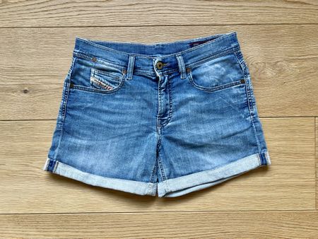 Diesel Jeans Shorts Gr. 26 Damen Sommer Hose Denim