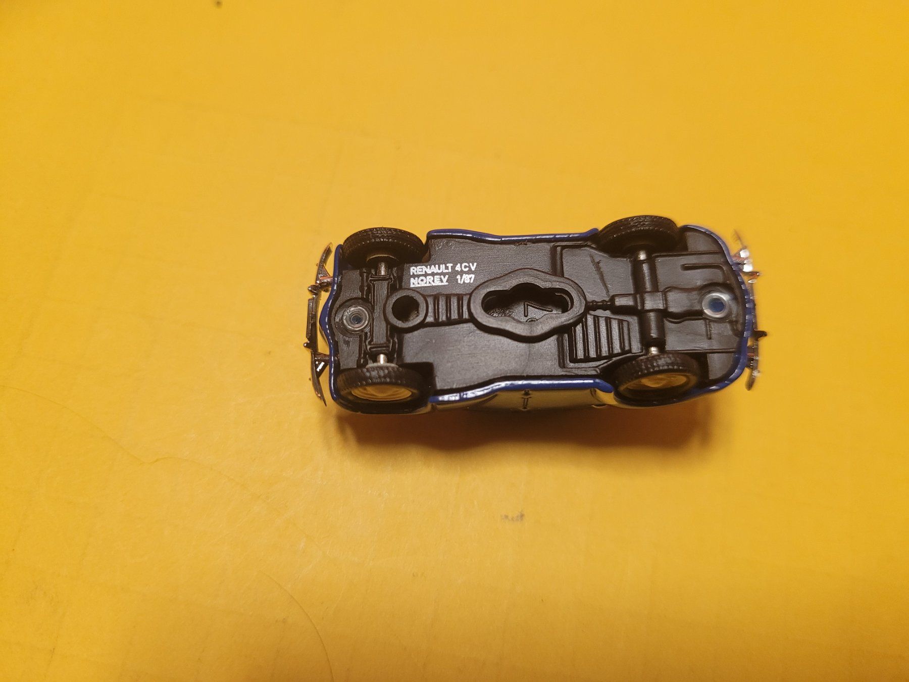 Renault Modellini d'auto: Renault 4CV 1955 1:87 Norev – Nuovo (secondo la descrizione) da Domdidier venduto da Bimbo57 5
