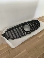 Mercedes E-Klasse Kühlergrill AMG Panamericana Style