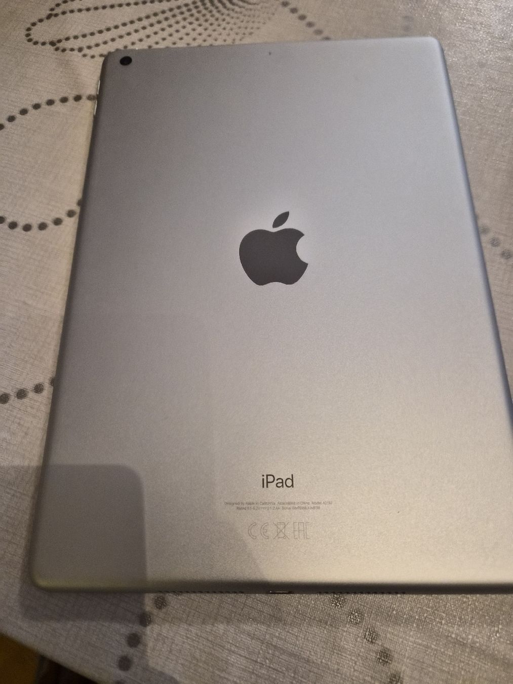 Apple Tablettes PC: Apple Ipad 7e génération (128Go) – D'occasion à Peseux par cal_7pdh 3