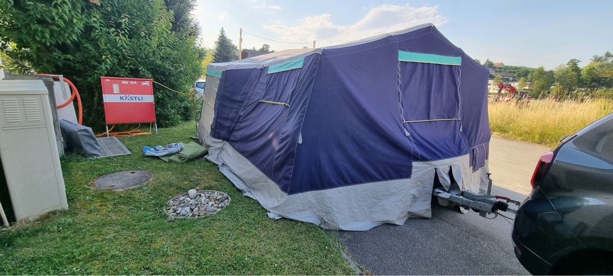 Trigano Camping Fahrzeuge: Zeltklappanhänger Trigano – Gebraucht aus Adelboden von bjo_h29g 7