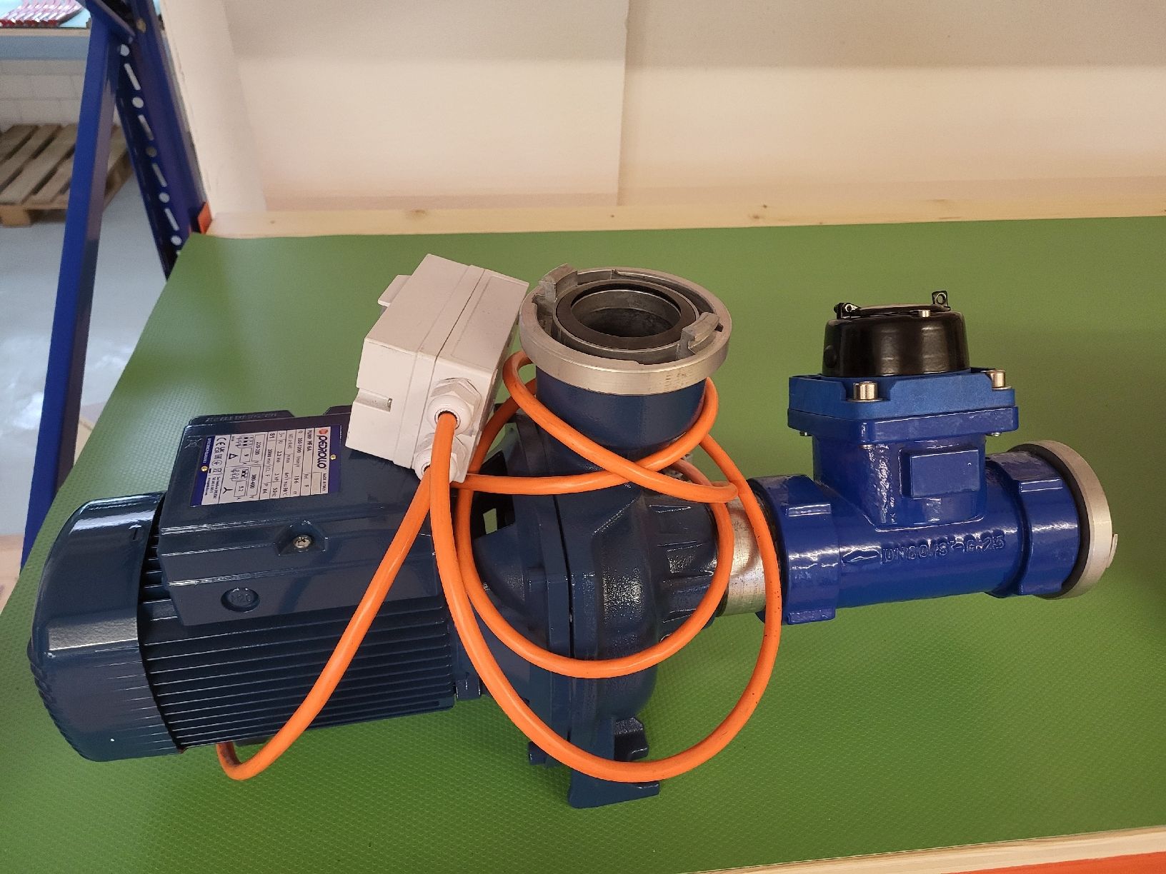 Pompes et pièces: Pumpe 2.2kw mit Mengenmesser – Neuf (Voir description) à Giswil par Hans83