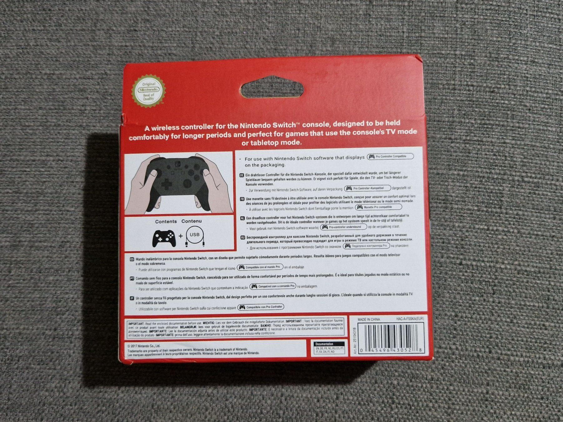 Nintendo Controller: Original NINTENDO Switch Pro Controller (fabrikneu, OVP) – Neu und originalverpackt aus Uster von  1