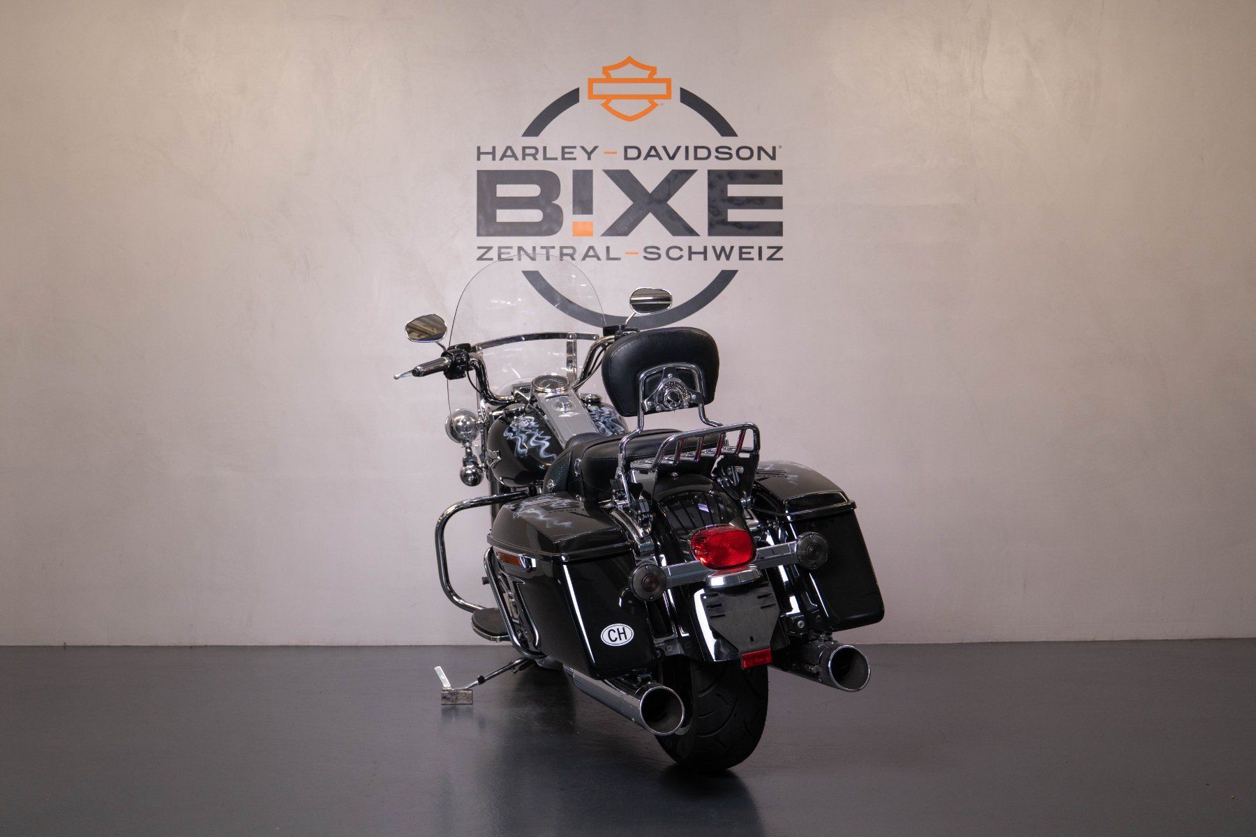Harley-Davidson Touring: Harley Davidson FLHR Road King – Gebraucht aus Hünenberg von Maxim369 3