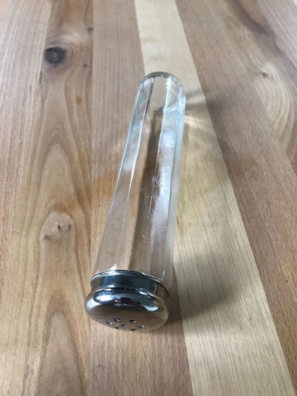 Flaconi: alte Puderdose mit Deckel in silber – Usato da Neunkirch venduto da autoscooter57 2