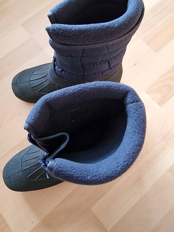 Scarpe da uomo: Winterschuhe / Winterstiefel Gr. 42 – Usato da St. Gallen venduto da ste_fq9h 1