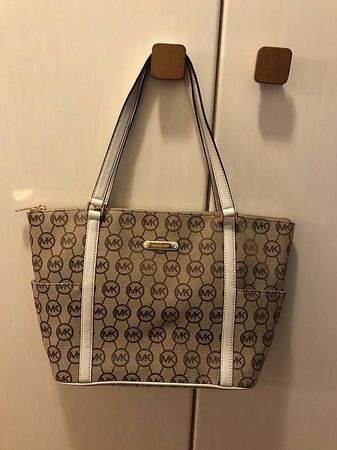 Neue Michael Kors Tasche