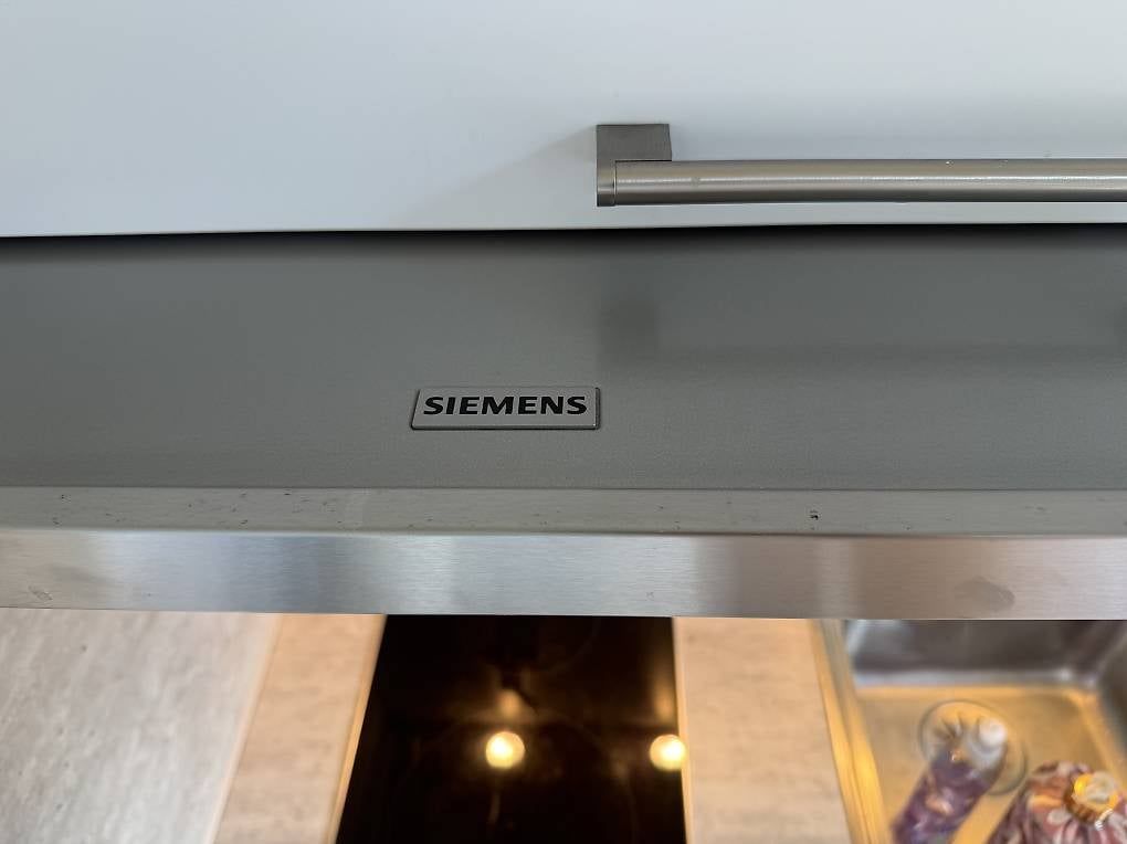 Komplettküchen: Cuisine complète  – Gebraucht aus Onex von fab_98m9 2