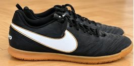 Nike Tiempo Hallenfussballschuhe schwarz gebraucht Gr. 46