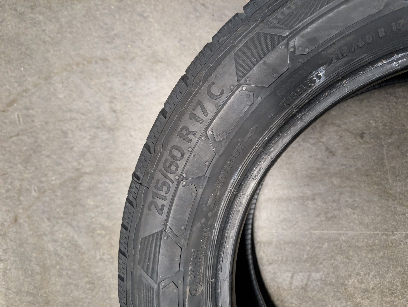 Continental Pneus & Roues: Winterreifen  – Neuf avec emballage d'origine à Dürrenäsch par Pneu-Idris 2