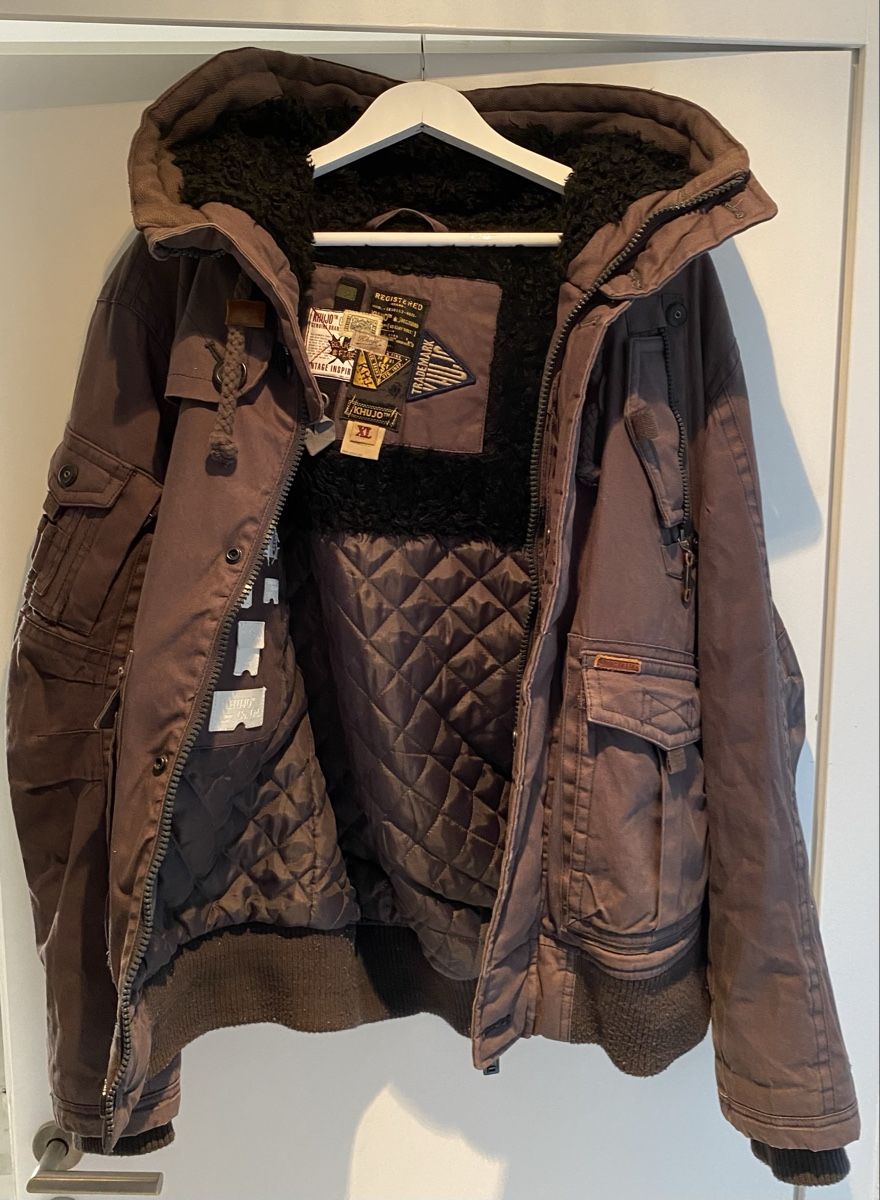 Khujo Jacken: Khujo Jacke Grösse XL  – Gebraucht aus Ostermundigen von sims81 1