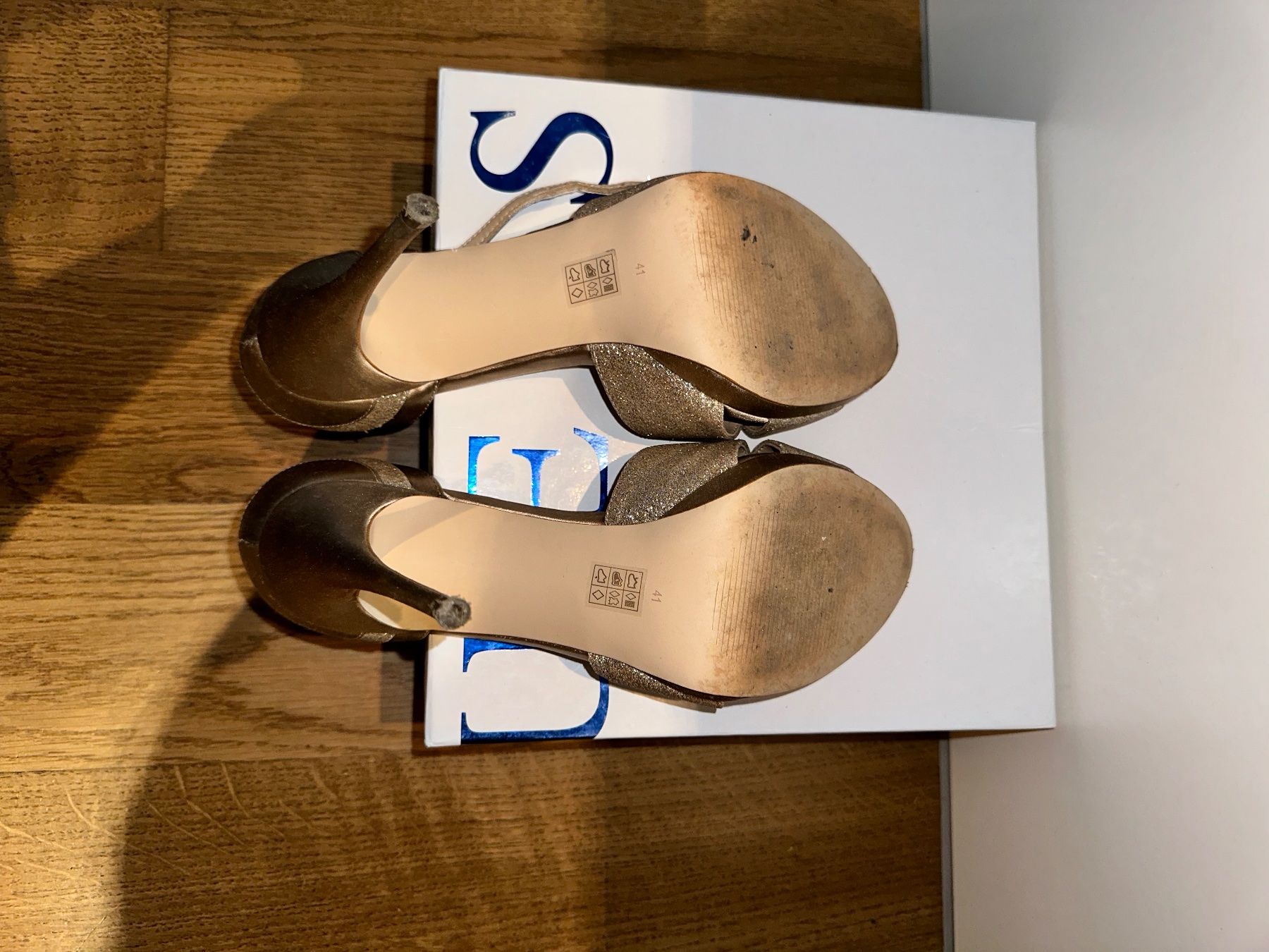 Guess Scarpe da donna: Guess High Heels – Usato da Selzach venduto da Mperformance83 3
