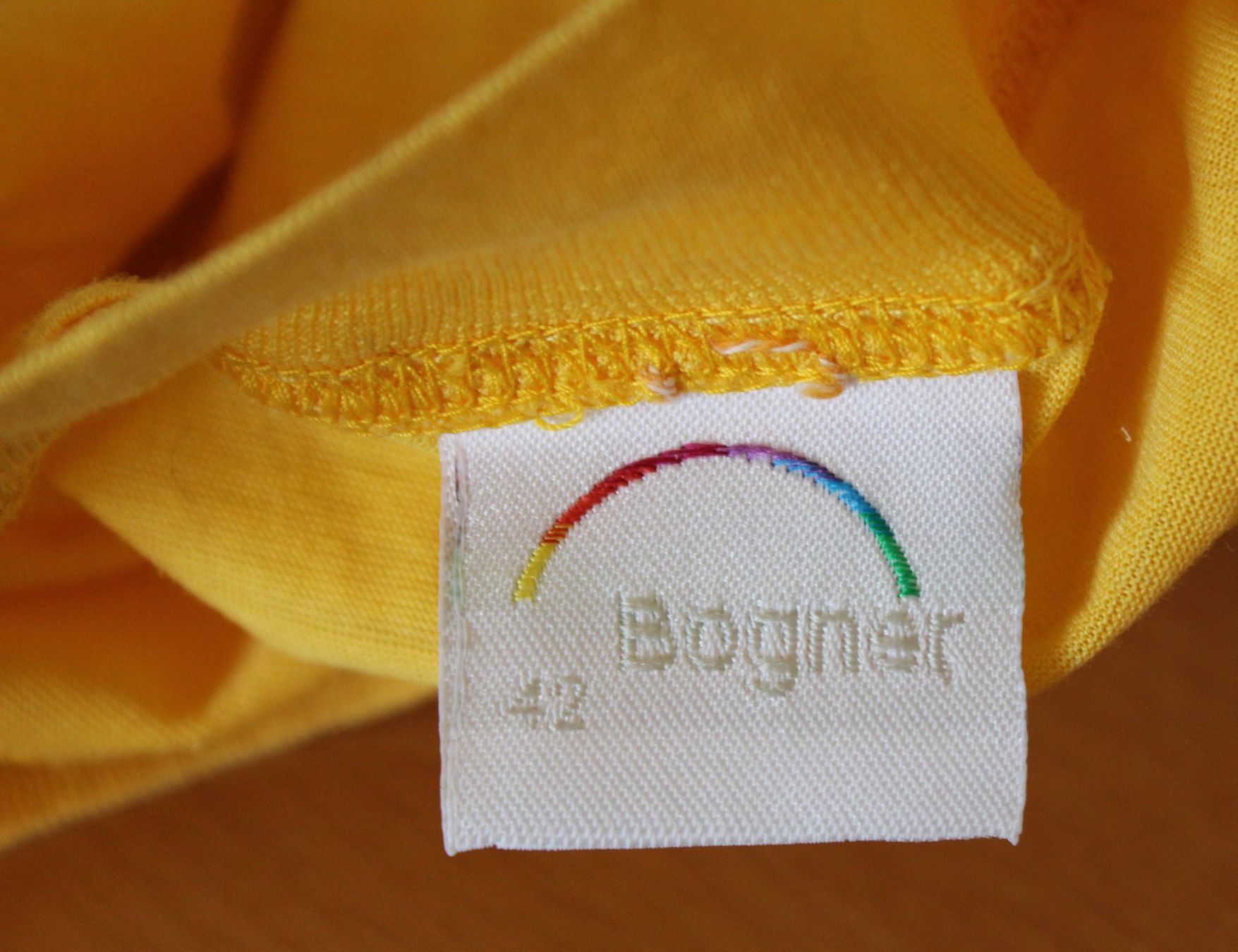Bogner T-shirt: Shirt von *BOGNER* – Usato da Schaan venduto da antikes_und_kurioses 4
