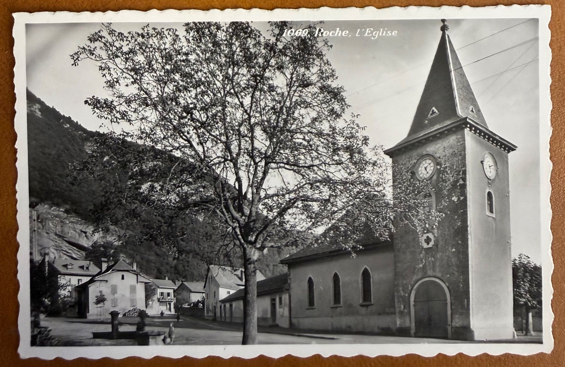 Cartoline postali: Roche - L'Eglise - 1948 – Usato da Lutry venduto da Ediego