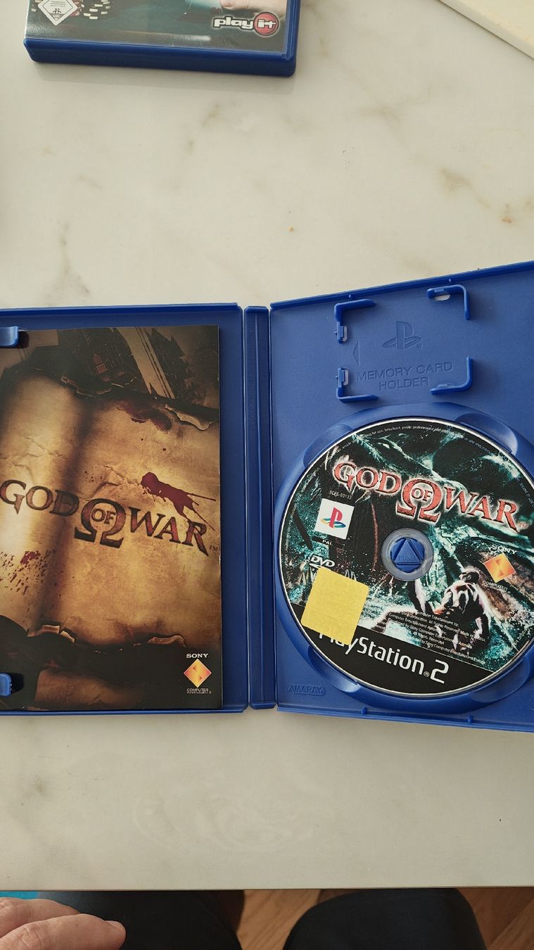 Giochi: God of War - PS2 – Usato da Montagnola venduto da mattbert86 2