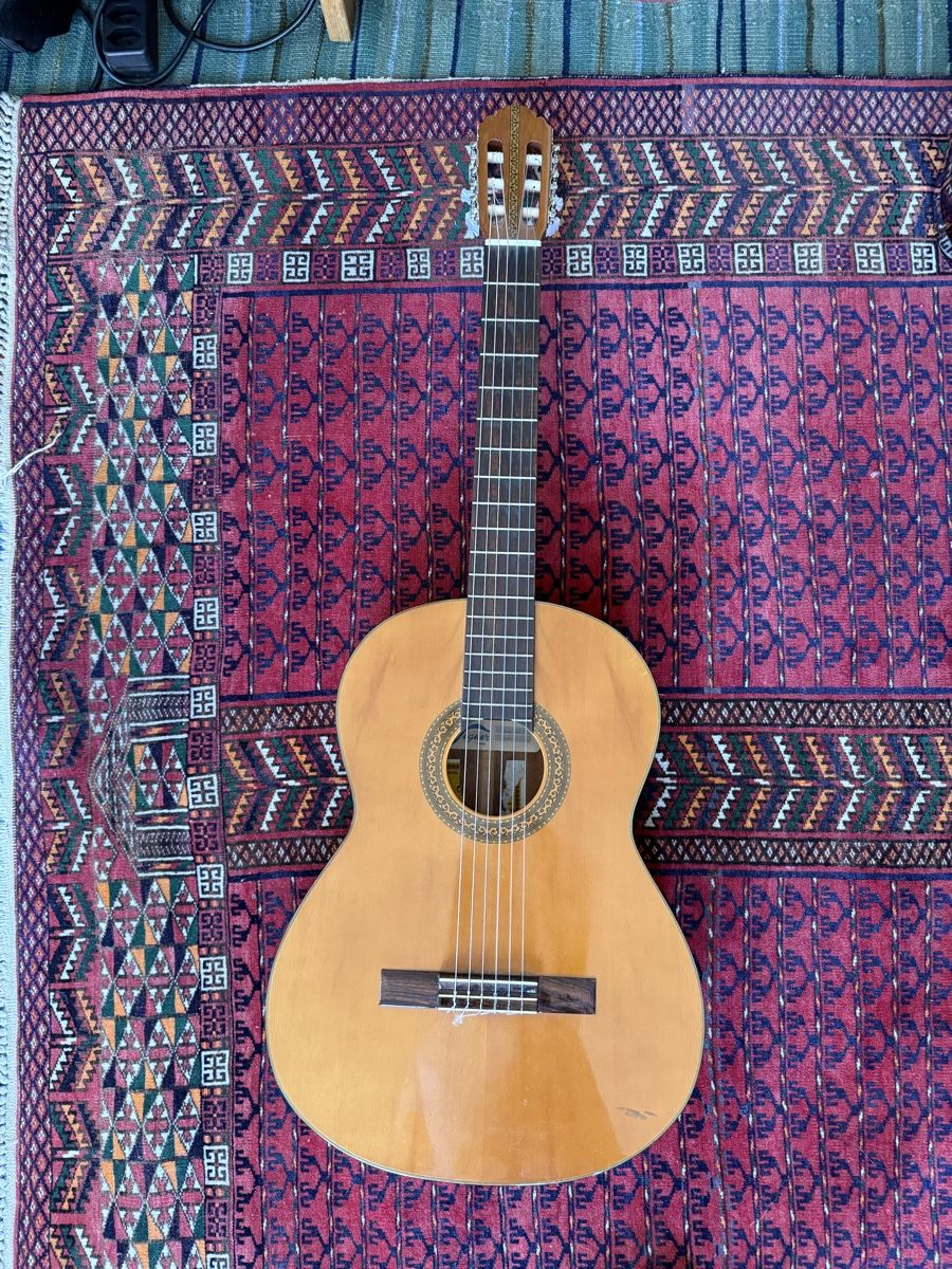 Musikinstrumente: Gitarre, klassisch, akustisch – Gebraucht aus Wädenswil von fassli11