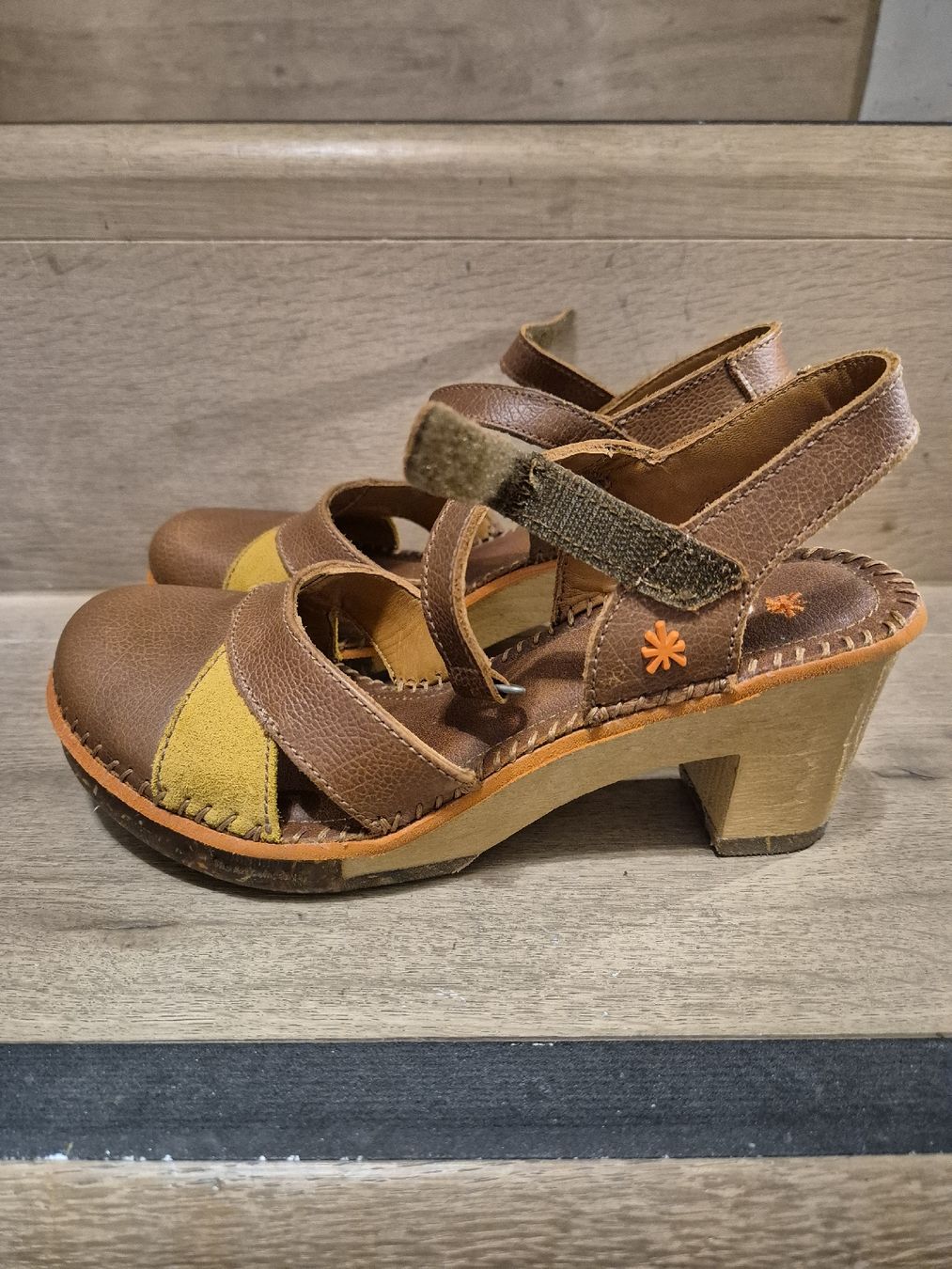 Art Scarpe da donna: sandales art – Nuovo e nell'imballaggio originale da Genève venduto da ana_z8yn 1