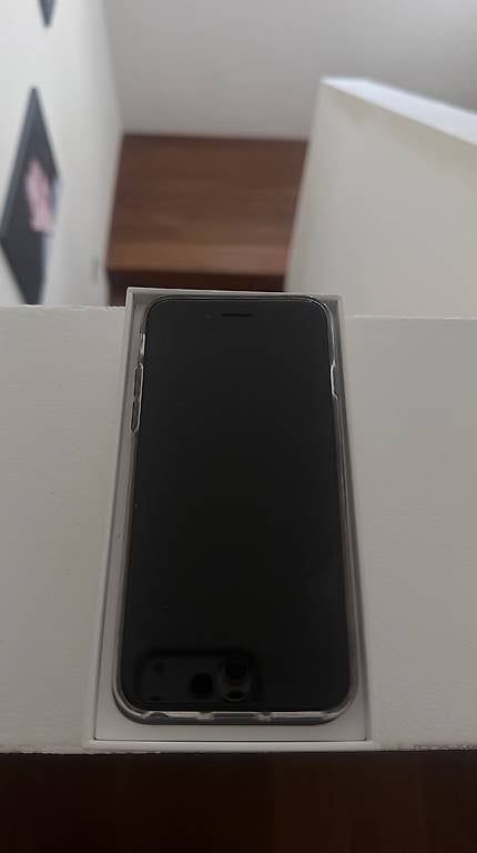 Handys / Smartphones: iPhone SE, Black, 64GB – Gebraucht aus Domat/Ems von noe_xkb7