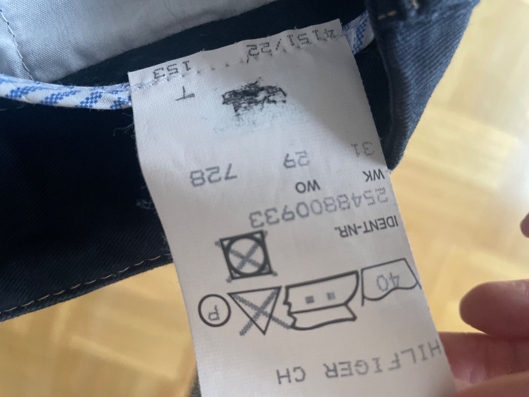 Tommy Hilfiger Jeans: Jeans Hilfiger neu – Usato da Freidorf TG venduto da ibipatria 3