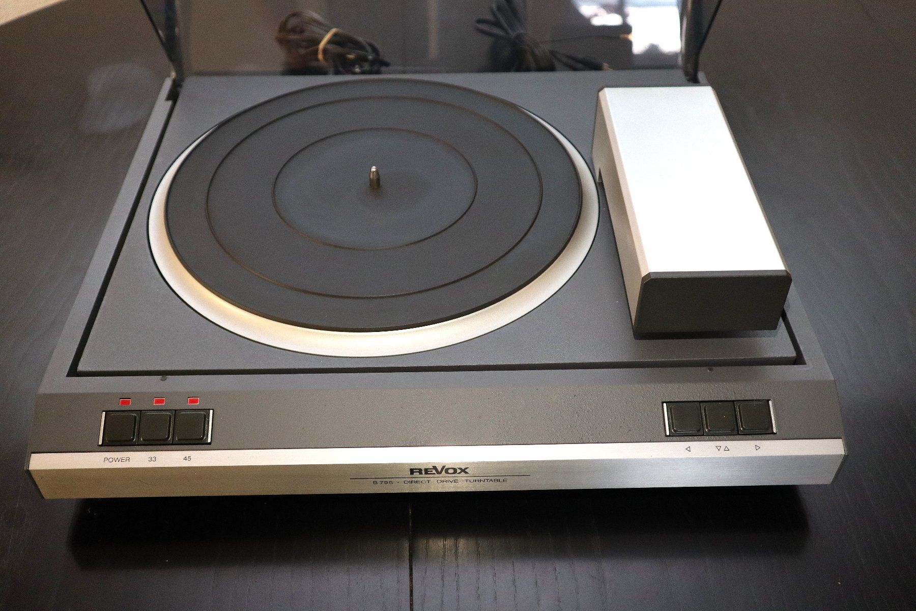 Revox Giradischi: Revox B795 Tangential-Plattenspieler – Usato da Waltenschwil venduto da Jaygotti 1