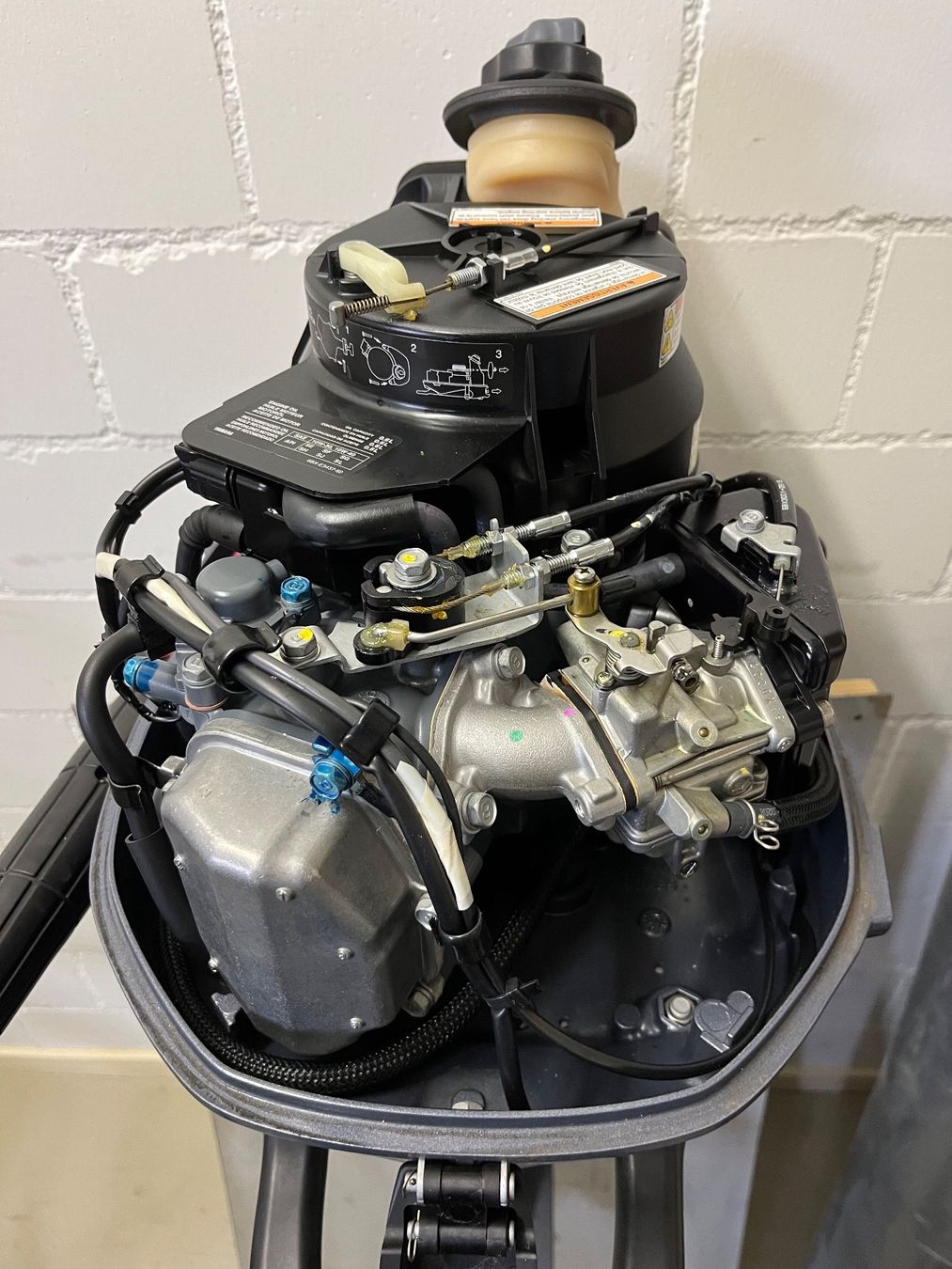 Yamaha Motoren: Yamaha Aussenbord Motor 6 PS – Gebraucht aus Pfeffingen von  5