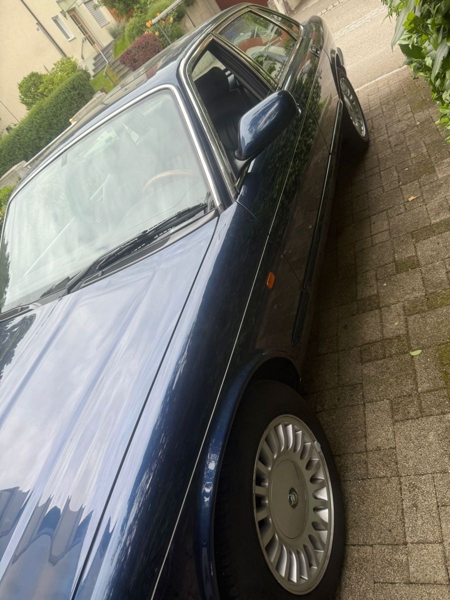 Jaguar Automobili: Jaguar Sovereign 4.0 (1995) – Usato da Lausen venduto da man_7yld 4