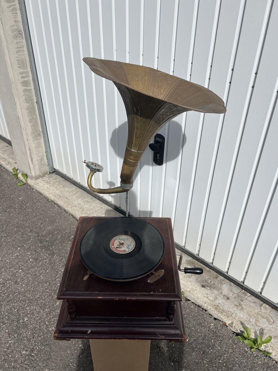 Giradischi: Grammophon  – Difettoso da Thun venduto da Biaggi1 5