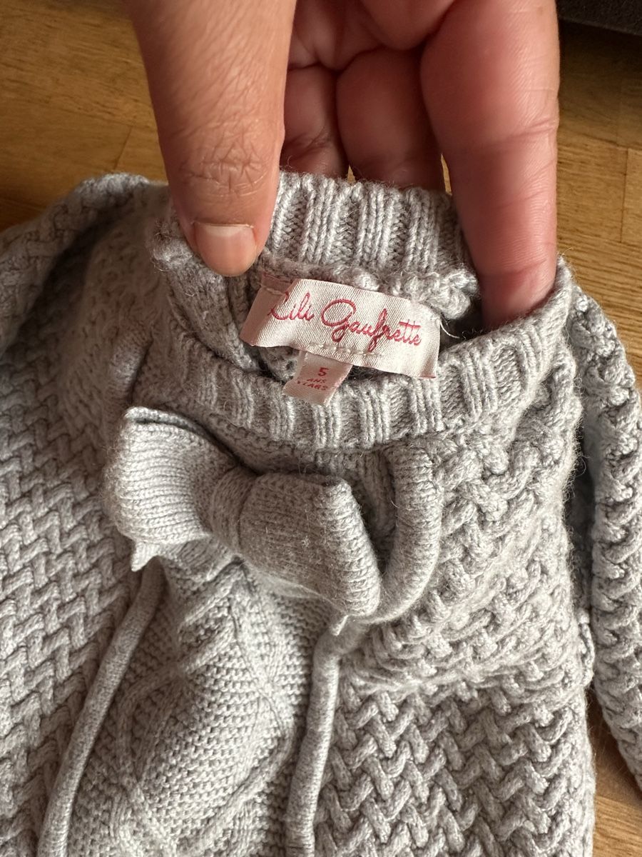 Pullover & Sweatshirts: Chic Knitted Sweater for Girls, Size 104 – Gebraucht aus Zürich von Bybyana 1