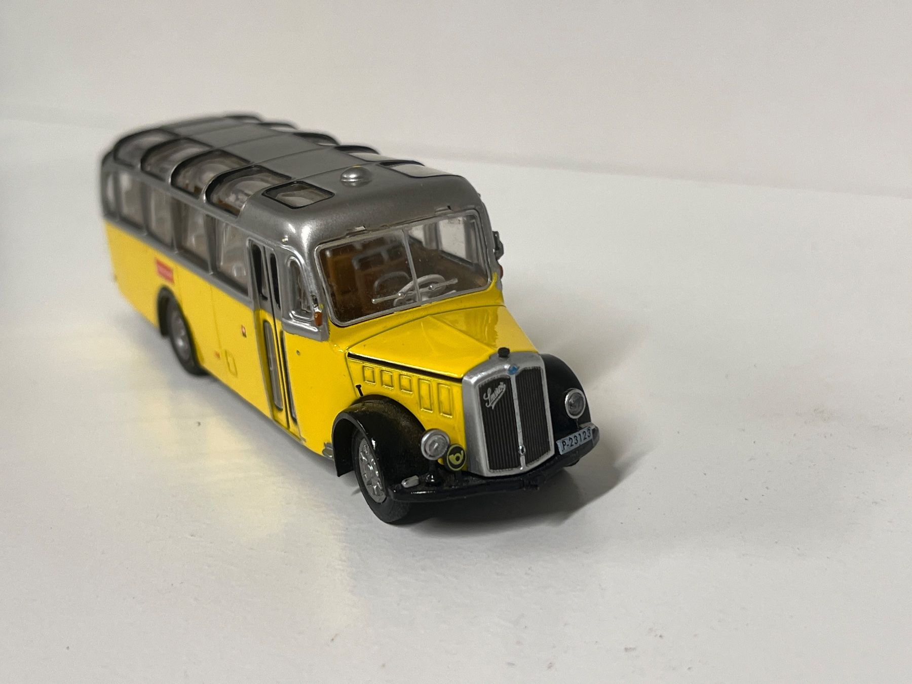 Modellini d'auto: Saurer 1:72 Post Panorama – Usato da Geroldswil venduto da TopTrain54 1