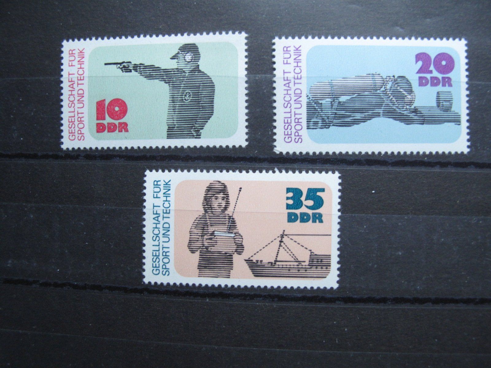 Tutti i francobolli: DDR 1977 Sport & Technik ** – Usato da Wil SG venduto da fva01