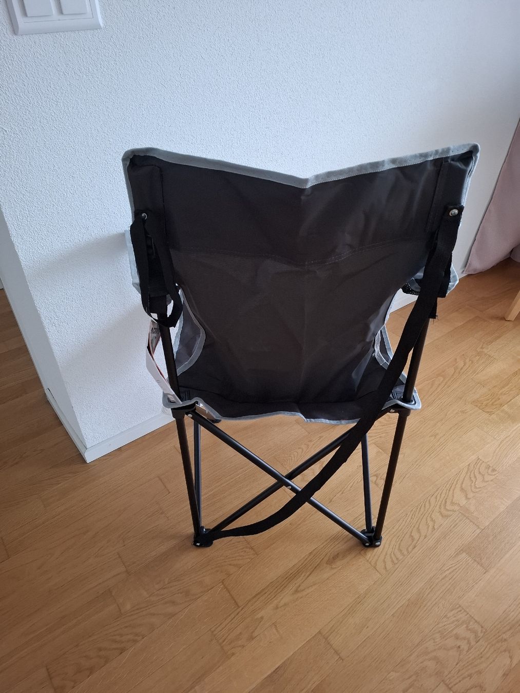 Sedie: Campingstuhl - neu! – Nuovo e nell'imballaggio originale da Rotkreuz venduto da PrelovedPicks 2