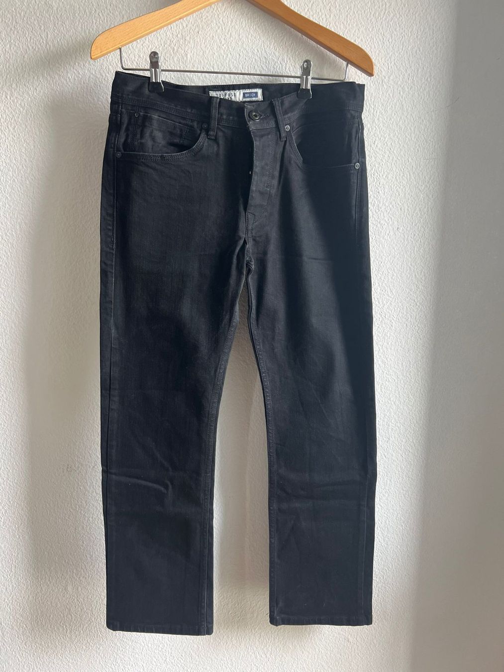 Jeans: Tiffosi Jeans schwarz – Gebraucht aus Lupfig von Pluribus