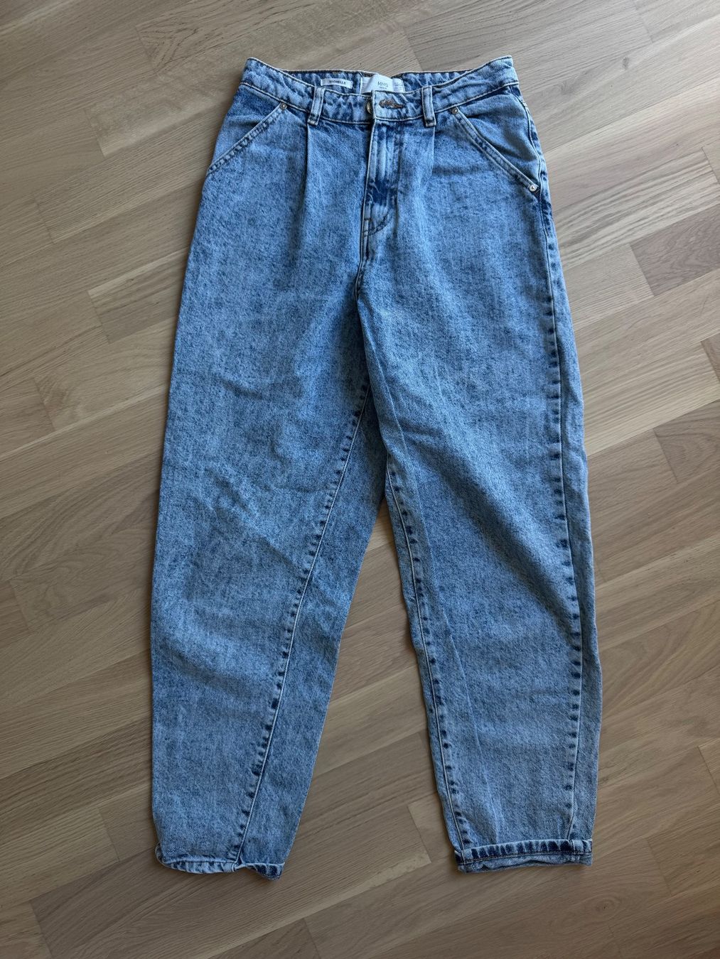 Mango Jeans: Mango Jeans Michelle Mom-Fit Gr. 34 – Usato da Reinach BL venduto da lalory