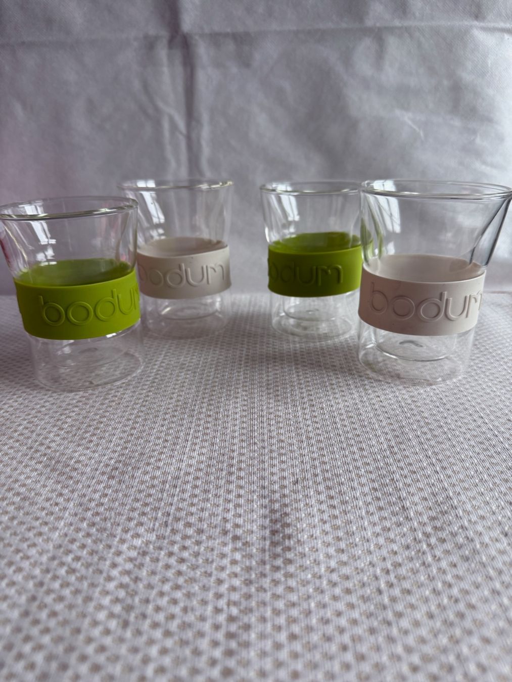 Bodum Tazze: Bodum - tasses en verres - 4 Mug – Usato da Sion venduto da accroshoes