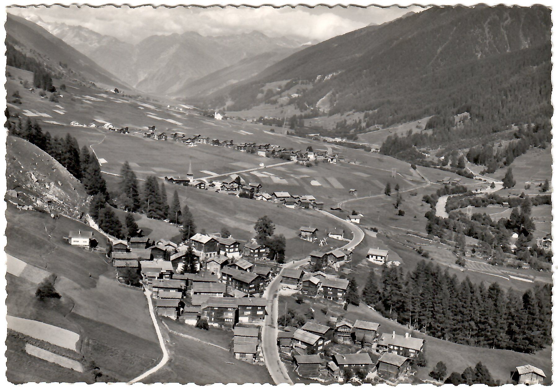 Cartoline postali: Fliegeraufnahme  Selkingen – Usato da Kerns venduto da etma3