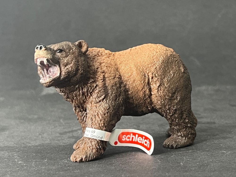Produktbild von WWF ECO Plüschtier Grizzlybär (25cm