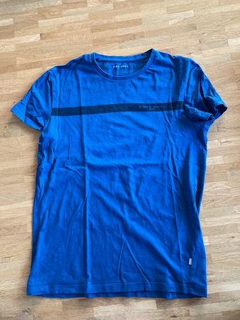 T-Shirt von Piere One Grösse M